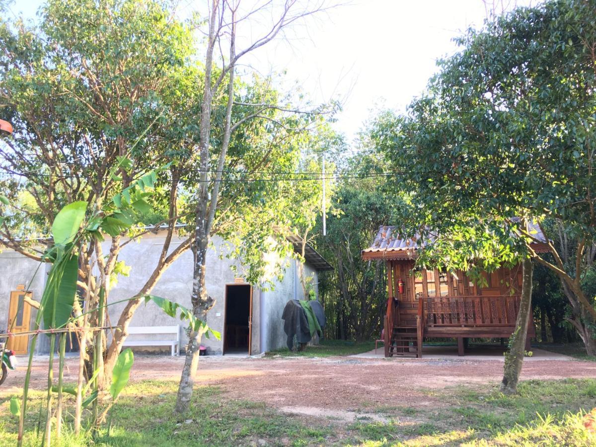 Hotel Baan Suan Kru Kob Ban Ko Maphang Exteriér fotografie