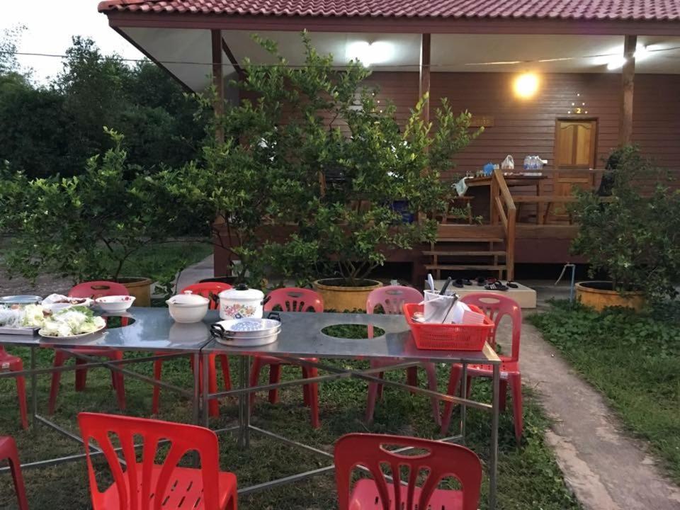 Hotel Baan Suan Kru Kob Ban Ko Maphang Exteriér fotografie