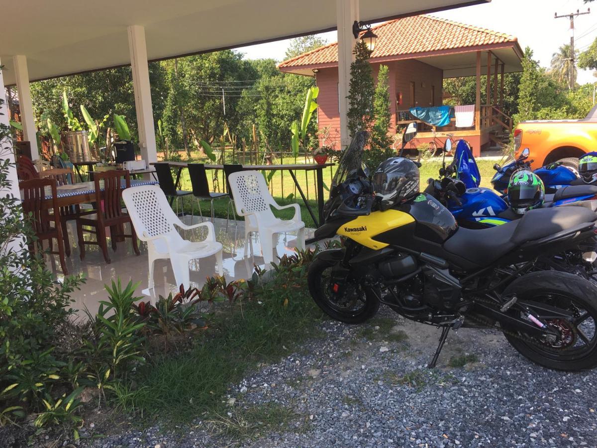 Hotel Baan Suan Kru Kob Ban Ko Maphang Exteriér fotografie