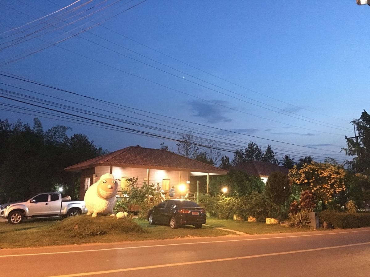 Hotel Baan Suan Kru Kob Ban Ko Maphang Exteriér fotografie