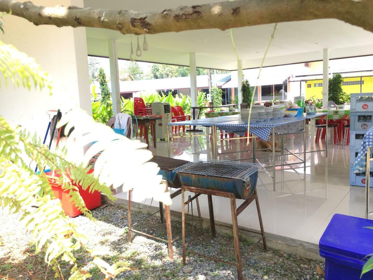 Hotel Baan Suan Kru Kob Ban Ko Maphang Exteriér fotografie