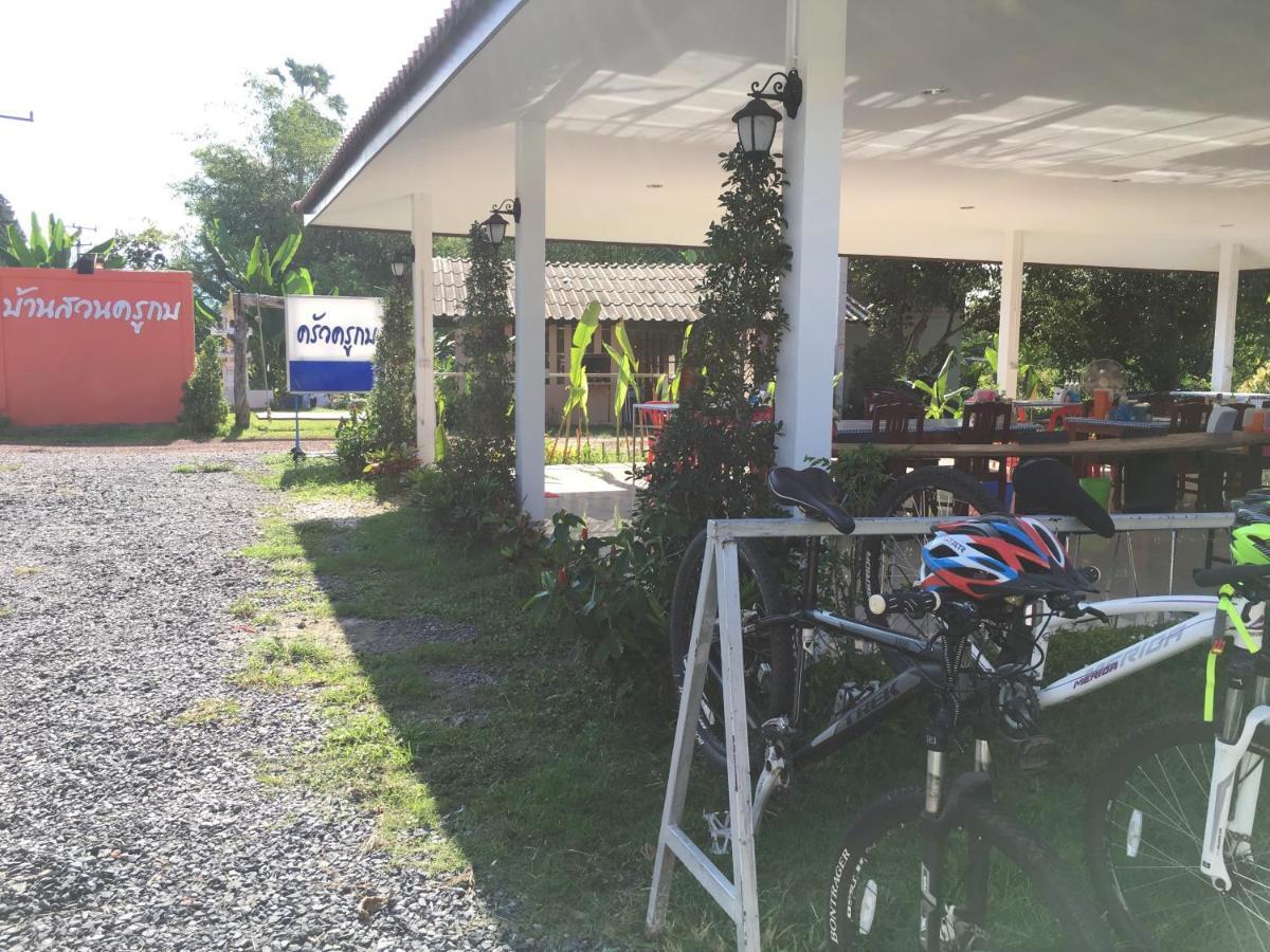 Hotel Baan Suan Kru Kob Ban Ko Maphang Exteriér fotografie